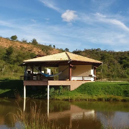 Hotel Jardim Dos Sonhos Santo Antônio do Leite Exterior foto